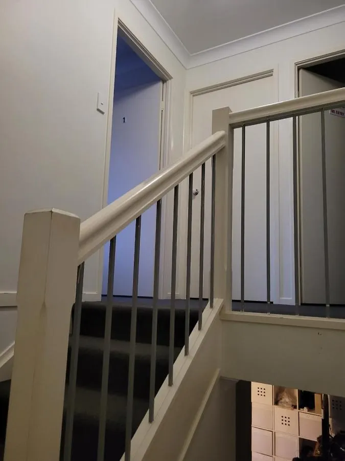 Mick'S Shared Townhouse Hotel Kallangur